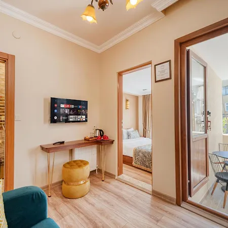 Brown 2 Mansion Oldcity Hotel