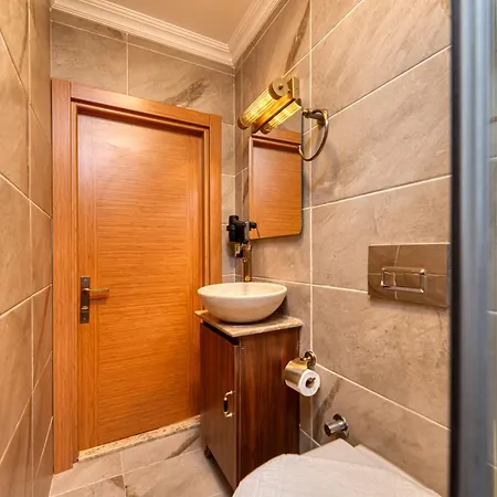 Otel Brown 2 Mansion Oldcity *