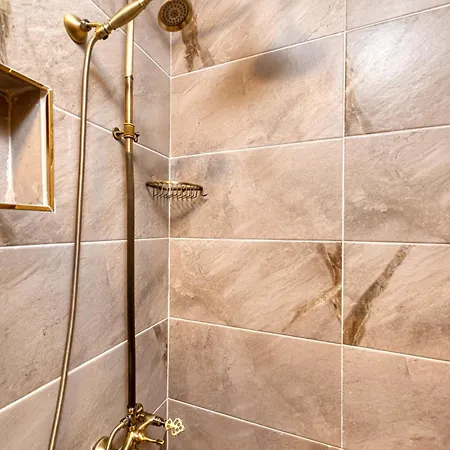 Brown 2 Mansion Oldcity *