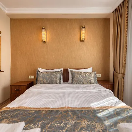 Brown 2 Mansion Oldcity *