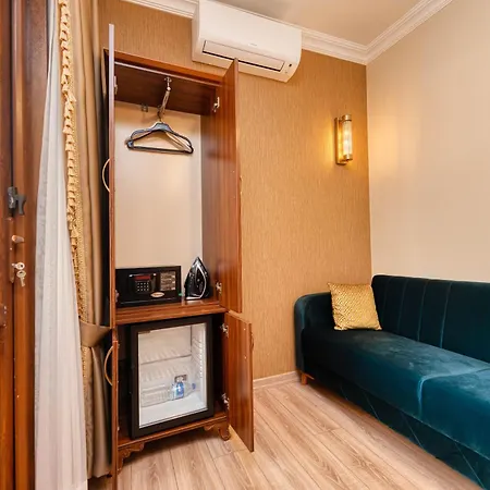 Brown 2 Mansion Oldcity Otel *