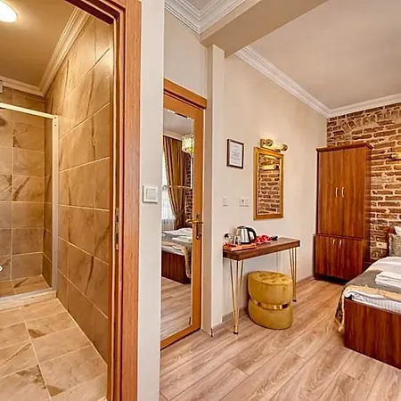 Brown 2 Mansion Oldcity Istanbul