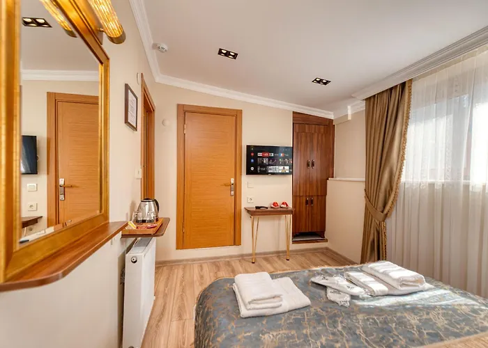 Brown 2 Mansion Oldcity 酒店 *