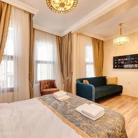 Brown 2 Mansion Oldcity 호텔