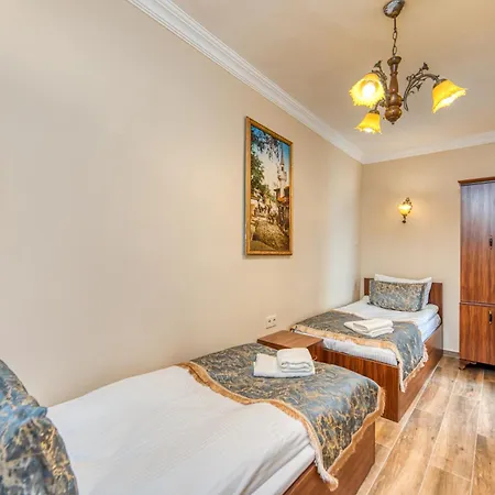 Brown 2 Mansion Oldcity